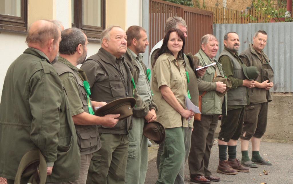 20.9.2009 páni a paní ...rozhodčí.jpg